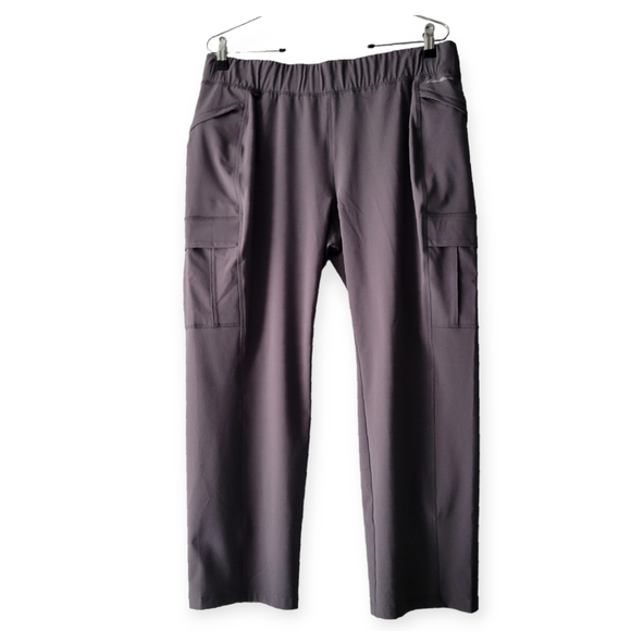 Eddie Bauer Women's Incline Utility Capris - Picture 4 of 11